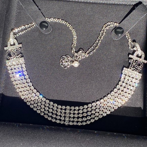CHANEL 2022A CLASSIC SILVER TONE CC 19 LOGO CHOKER NECKLACE WHITE BLACK CRYSTALS - Picture 2 of 15